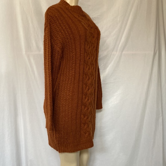JOLT JEANS Cable Knit Sweater Dress Size Medium Long Sleeve Copper Fig Color NWT - Picture 3 of 6